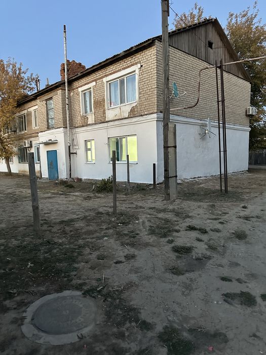 Уй сатылады сарайы бар