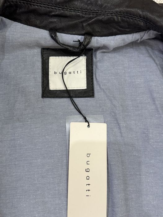 Мъжко яке от естествена кожа BUGATTI .Размер XL