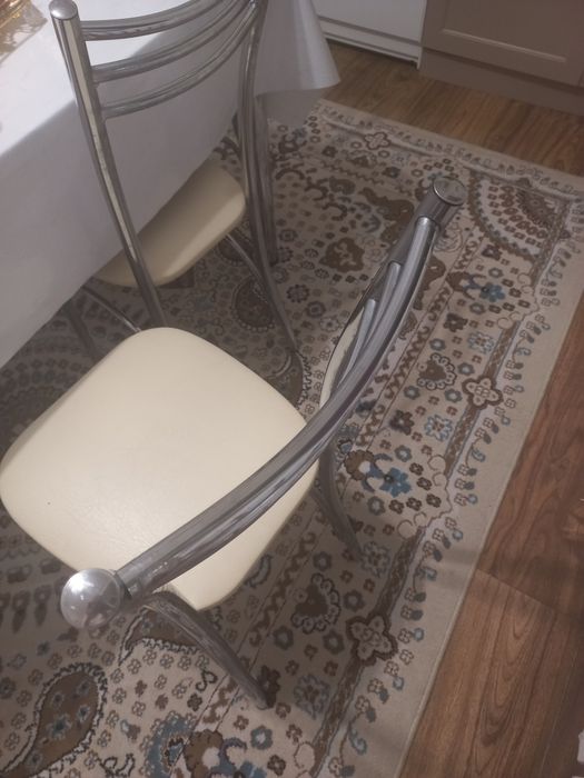 Комплект стульев из 6 штук