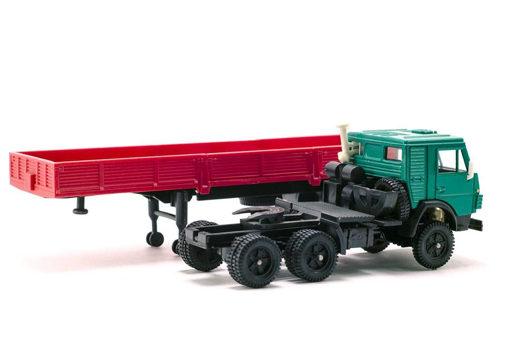 КАМАЗ-5410 Седельный тягач с полуприцепом, про-во СССР, масштаб 1:43.