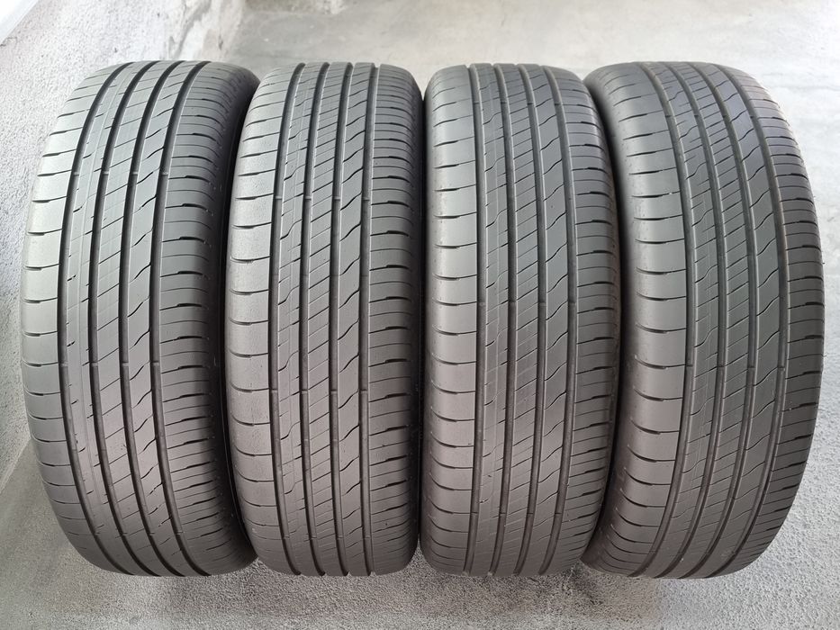 "Dot 23/24" 215/65/16 Goodyear 4Броя: 220€ 6.5мм