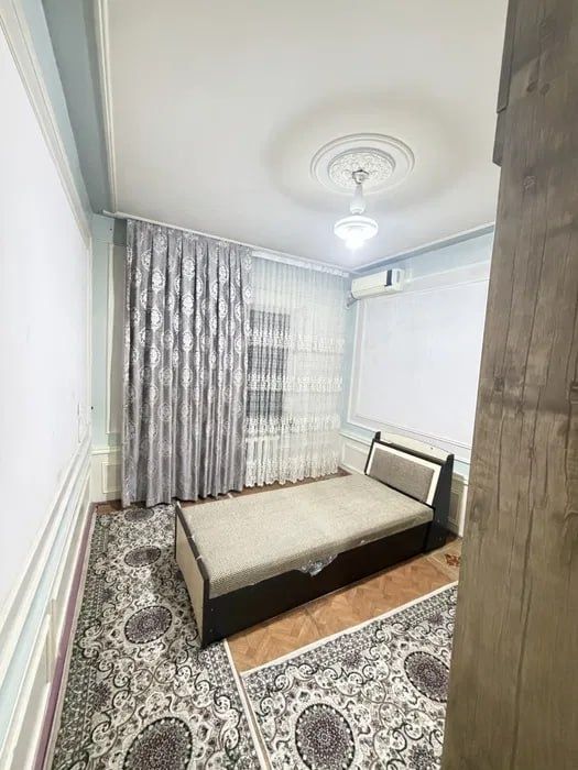 Срочно! Квартира на Караташ-Самарканд Дарвоза 3/4/5 общ пл 80м