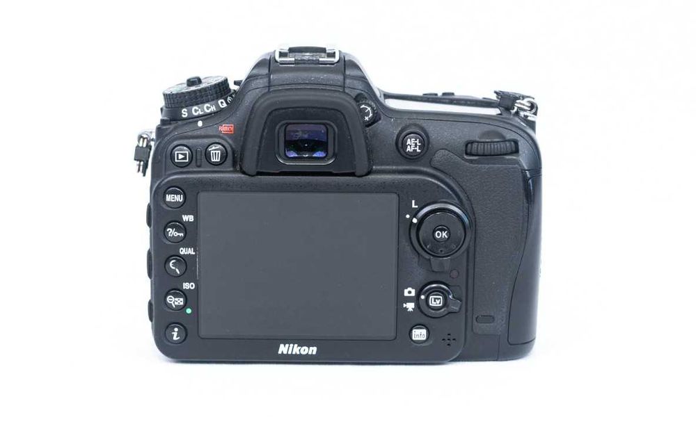 Nikon D7200 BODY
