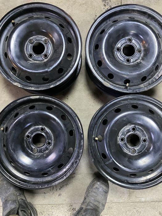 На  15 4/100.  Диски. 4 шт