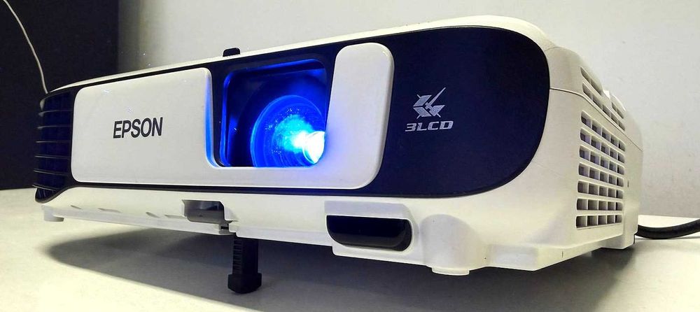 Videoproiector Epson EB-W41 – 3LCD – WXGA (HD) – 3600 Lumeni – HDMI