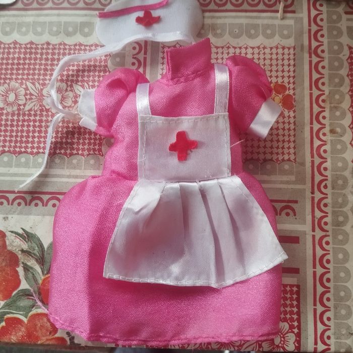 Костюм медсестры для куклы