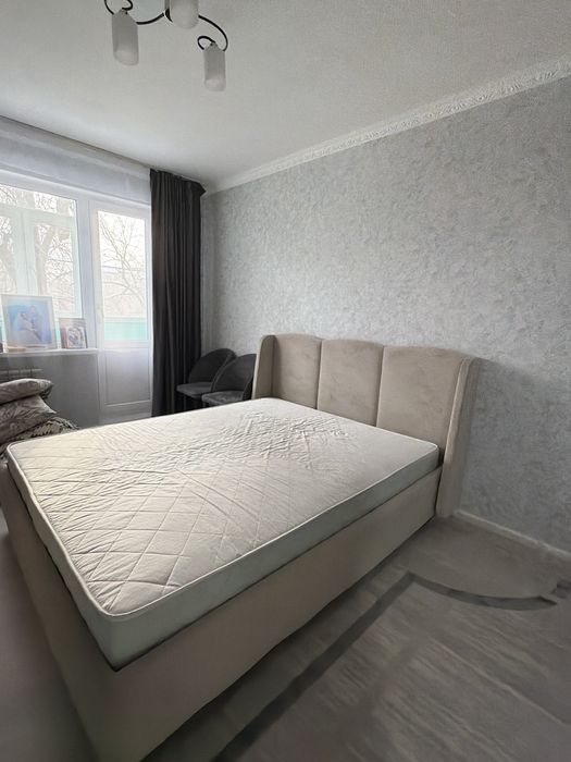 Продам двухспальную кровать