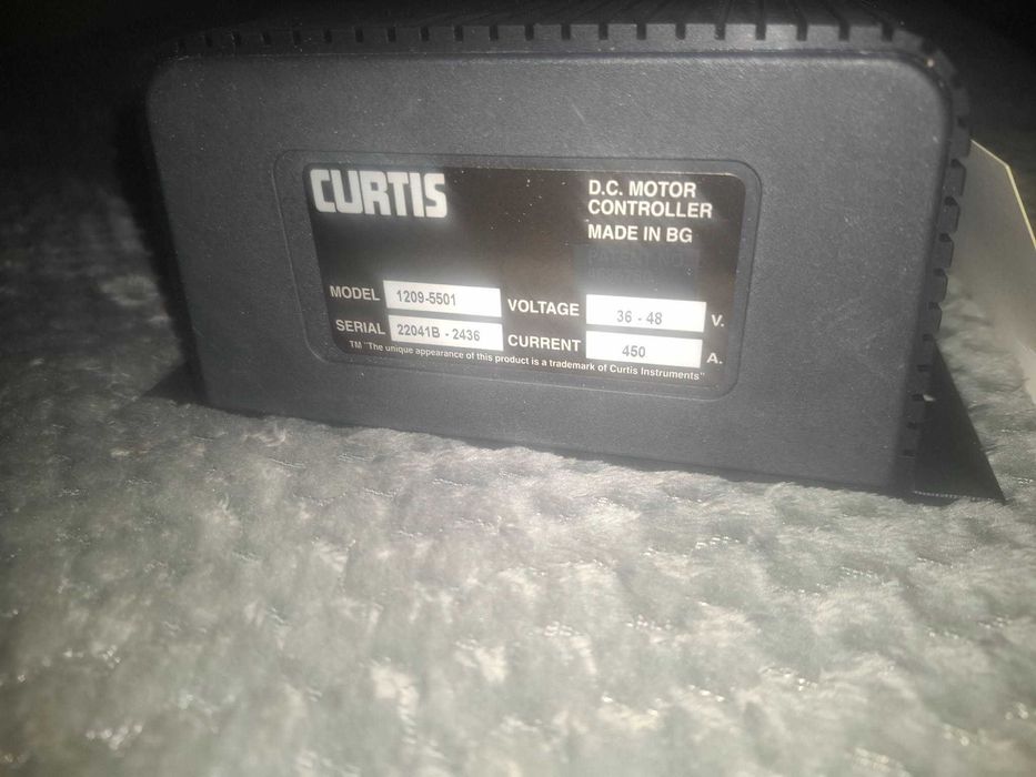 НОВИ контролери/ регулатори Curtis 1209-5501