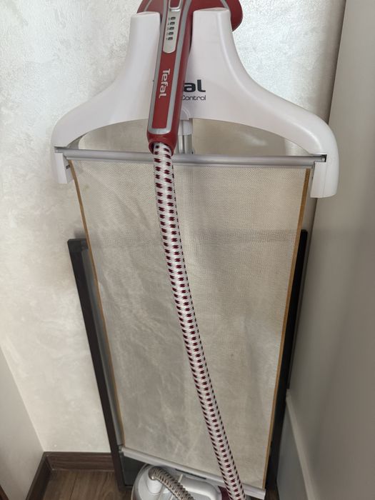 Отпариватель Tefal Instant Control — рабочий