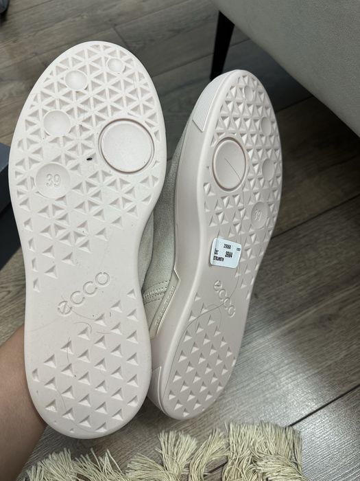 Продам слипоны Ecco