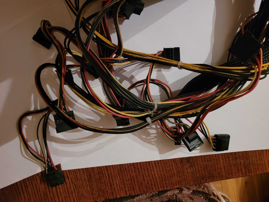 Блок Питания HUNTKEY 600Вт