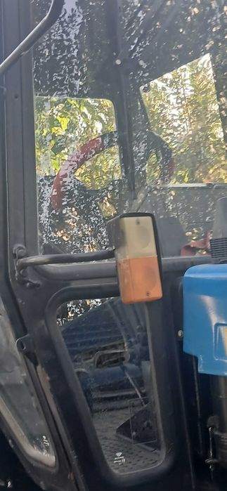 Traktor sotiladi Mtz 82.1 yangiday