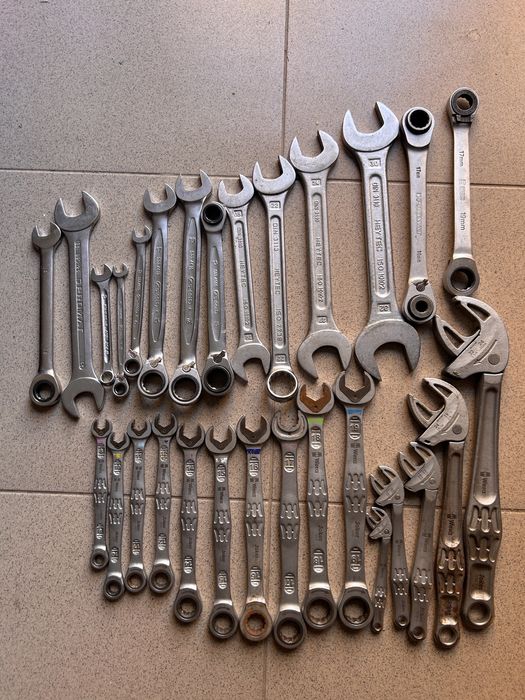 Куфар WÜRTH с оргинални инструменти