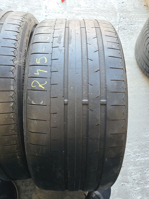2 Броя Гуми 245/30/20 Continental 4,5мм