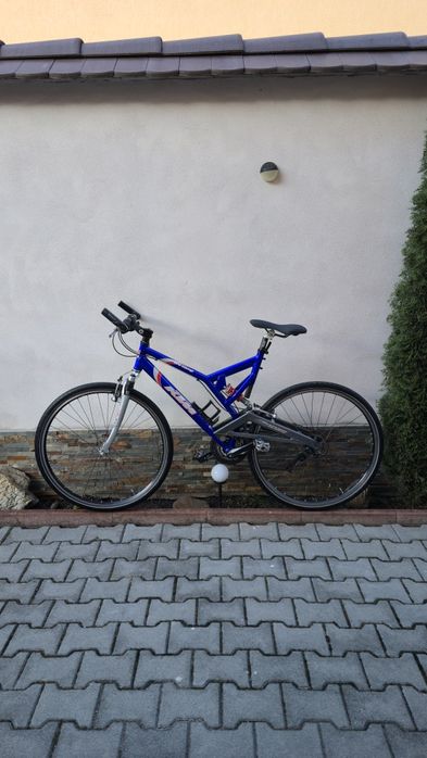 KTM Life Comp Full Suspension - Echipare Top Shimano XT/Deore  9,5/10