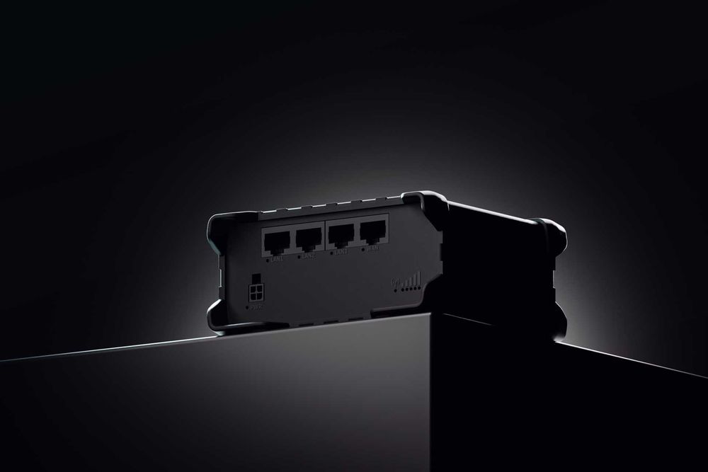 Router 4G Teltonika RUT950