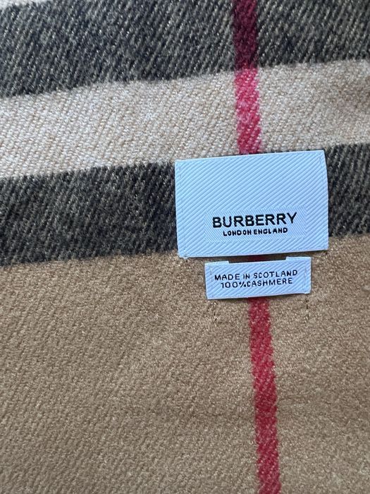 Стилeн шал Burberry (Vintage Check) – Отлично състояние (с етикет)!