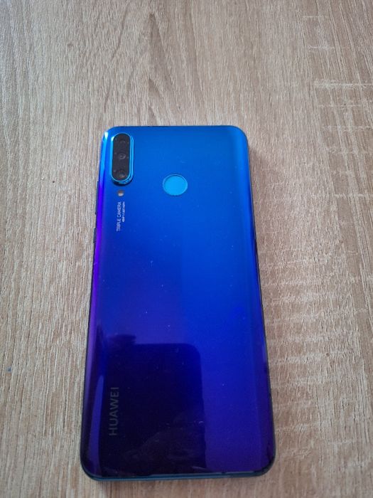 Смартфом Huawei P30 lite dual sim