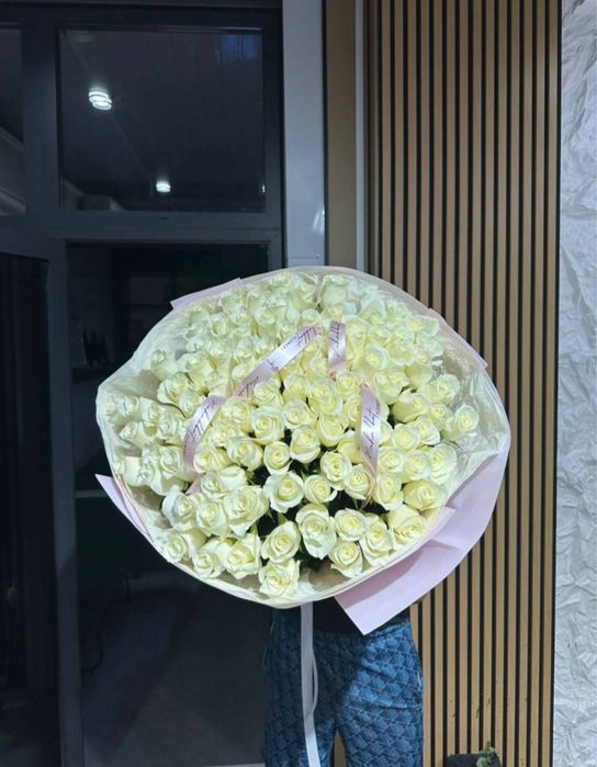 101 роза голландские