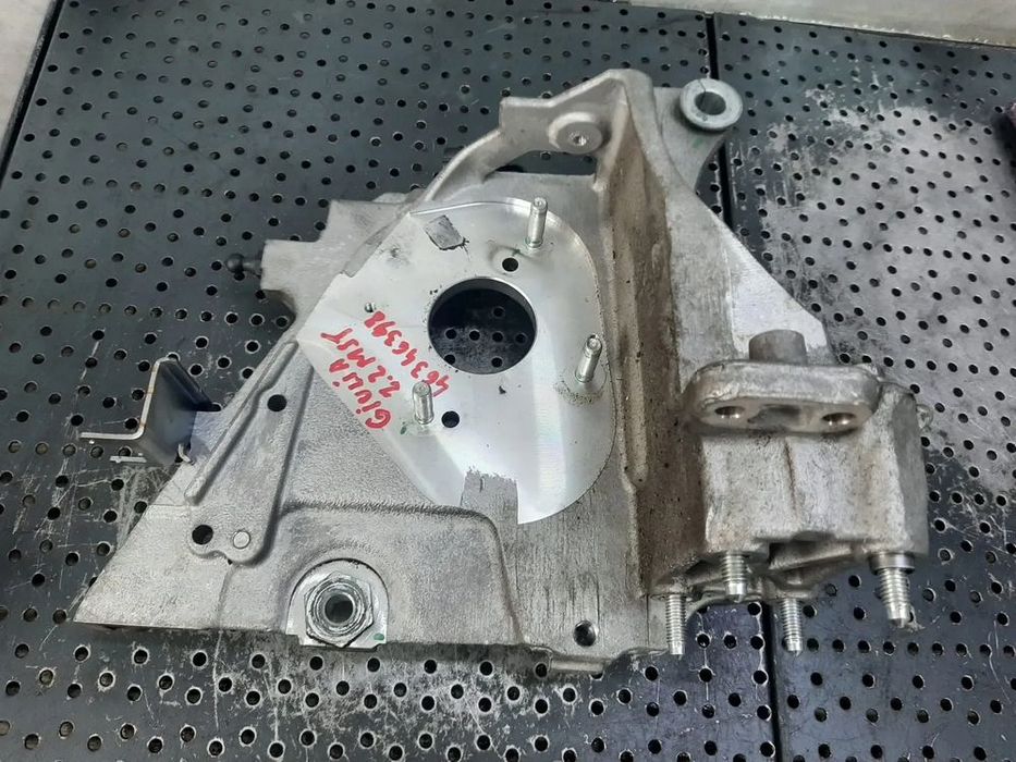 suport pompa inalta  2.2 d multijet 46346398  alfa romeo giulia stelvio 55284373