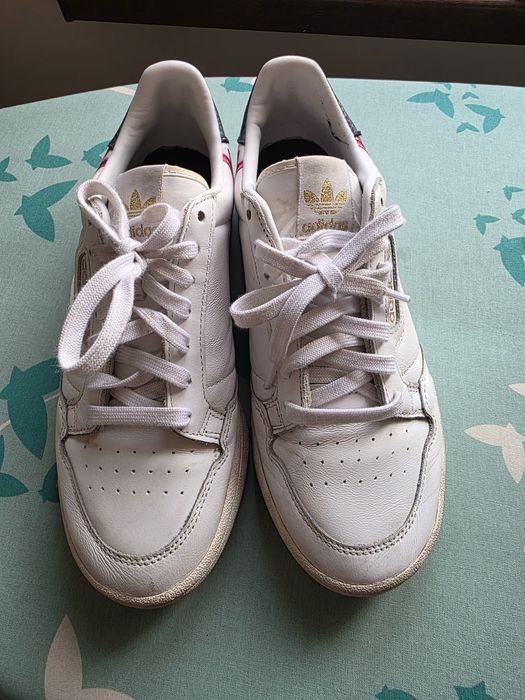 Маратонки адидас