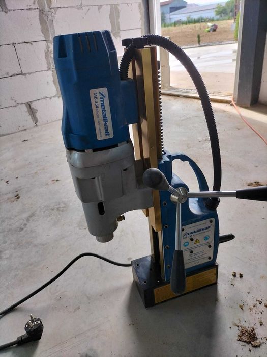 Masina de gaurit elctromagnetica metallkraft mb754