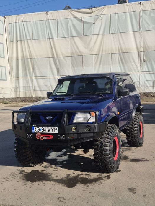 Nissan Patrol Y61 / M57 Autoutilitara/Variante