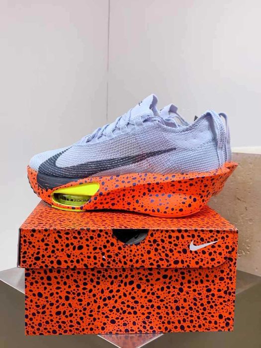 Продавам нови мъжки маратонки с кутия Nike Air Zoom Alphafly NEXT% 3  Olympic Safari
