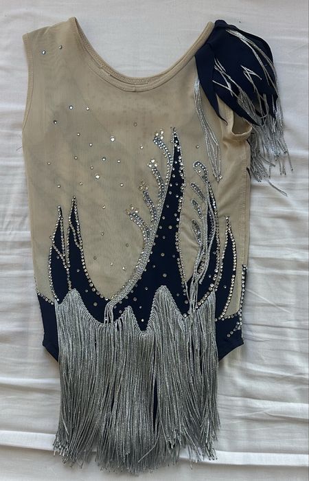 Трико за художествена гимнастика