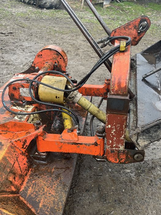 Freza de curatat pasuni 220m