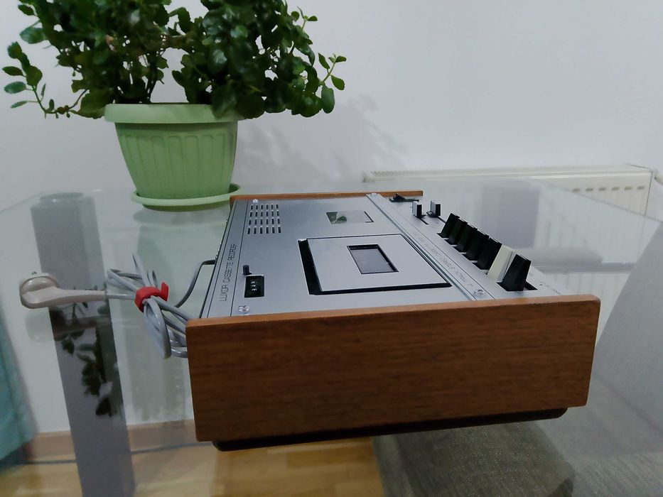 Luxor DT 4000G Diatone/Mitsubishi 1971 functional