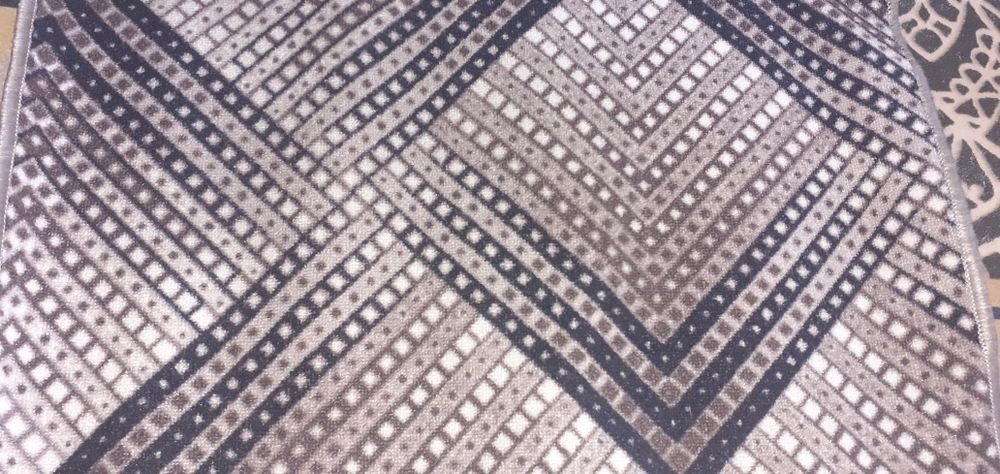 Продам коврик 80х50