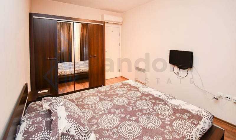 Дава се под наем Двустаен апартамент в София, Център - 90 кв.м за 425 € - Снимка #2