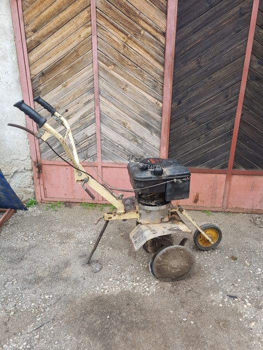 Мотофреза Briggs and Stratton двигател