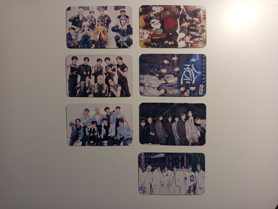Продавам фотокартички на Stray kids и Enhypen