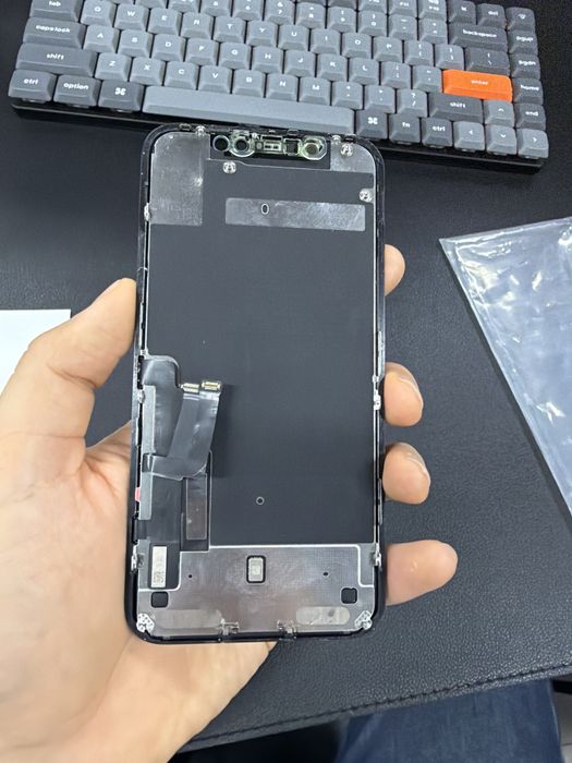 Продается бу экран айфон 11 iphone 11