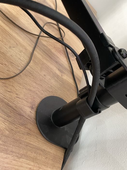 Кранштейн для монитора