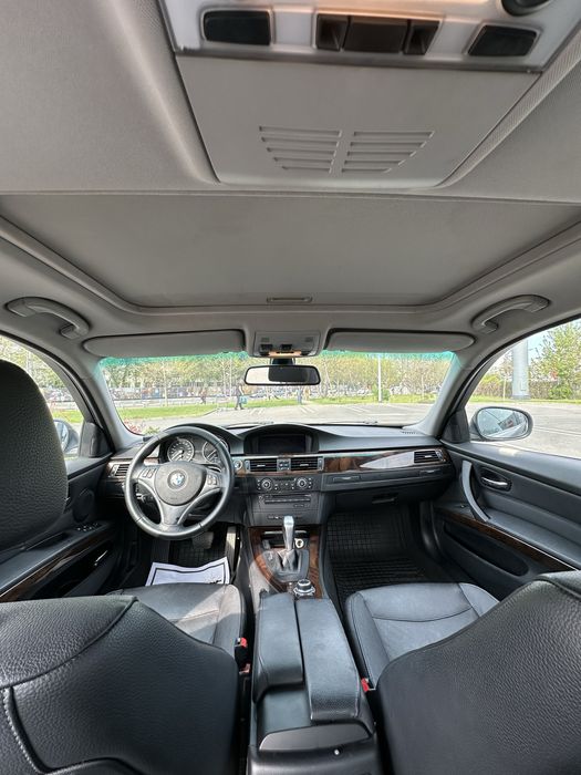 Bmw 320d 2010 automat