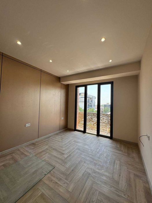 Продается шикарный коттедж в стиле таунхаус от застройщика