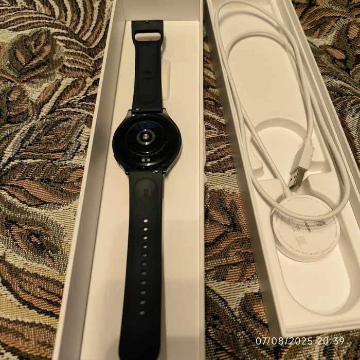 Продавам Xiaomi Watch 2