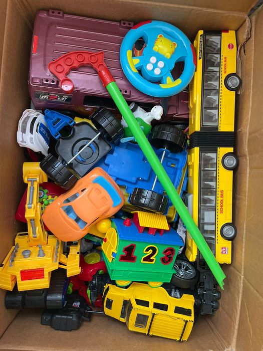 Продаются детские вещи