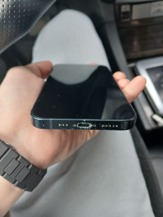 Срочно продам Iphone 14