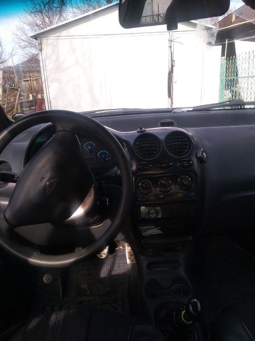 Матиз срочна сотилади