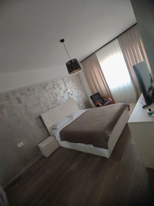 Apartament 2 camere de închiriat în regim hotelier