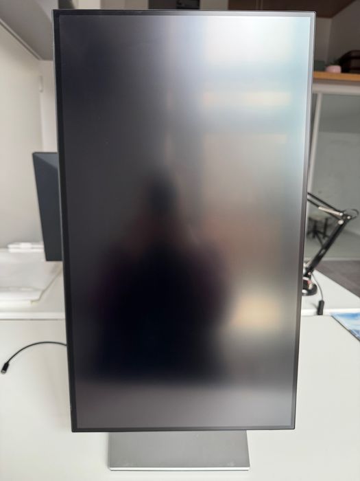 Монитор 27" Dell U2723QE UltraSharp 4K, 3840x2160, IPS, 60 Hz- U2723QE