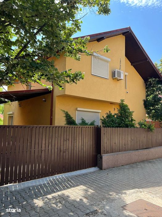 Pipera Vila P+1, 200 mp, teren 420 mp, 3 dormitoare, 3 bai
