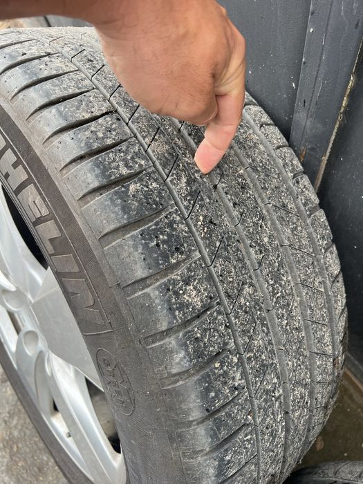 Porsche cayenne 9Y0 джанти R 19 с гуми