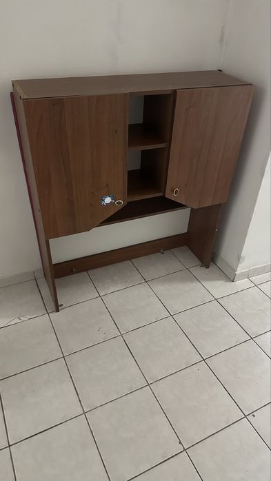 Стол письменный со шкафом