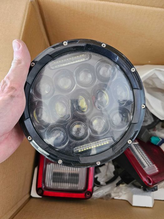 Предна маска за Wrangler JK