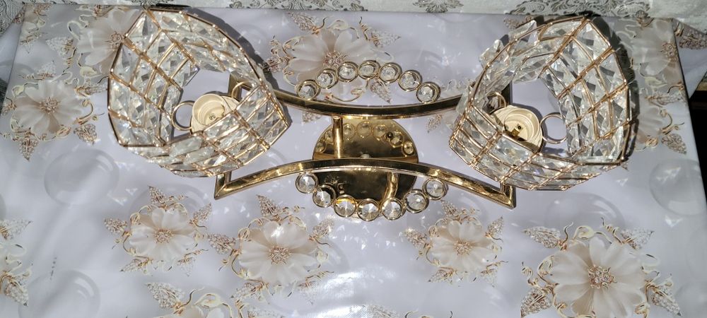 Продам люстру, Бра, Светильник